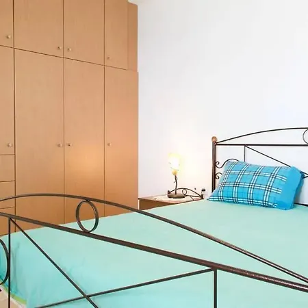 Corali Hotel Piso Livadi