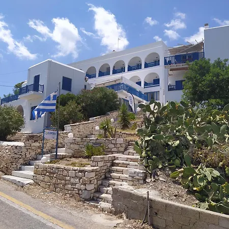 Corali Hotel Piso Livadi